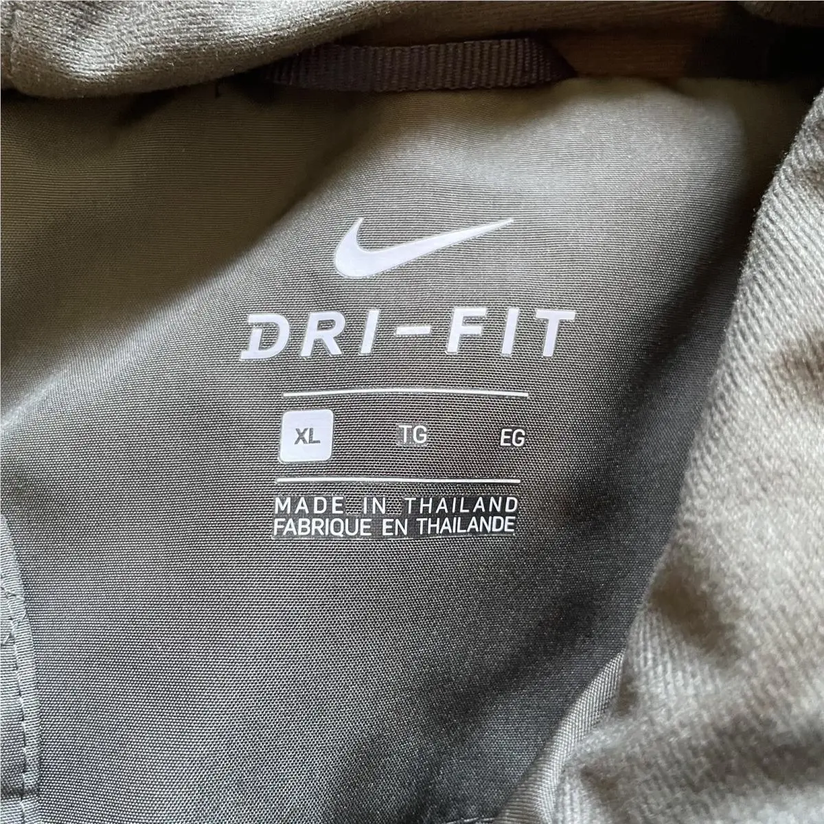 Nike clothing - DriFit - DriFit - Green (UPC: 193151057471) 5