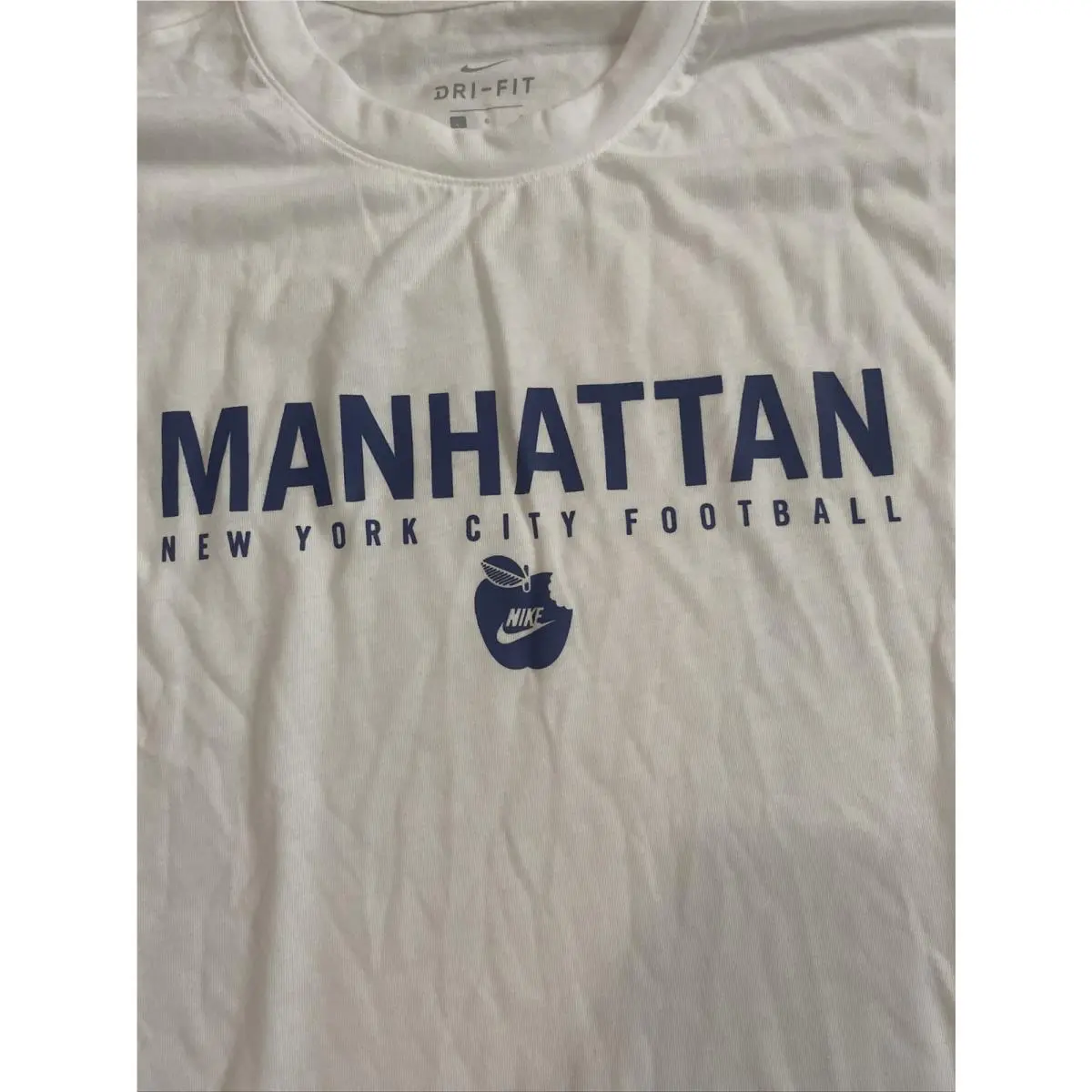 Nike clothing - White (UPC: 0193150498671) 4