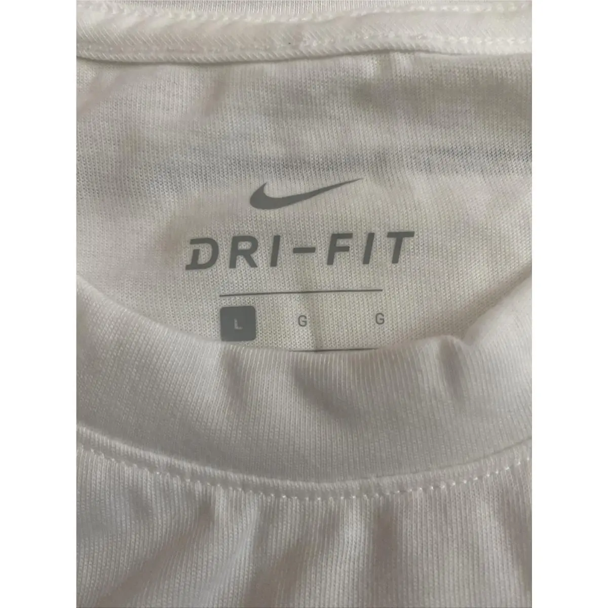 Nike clothing - White (UPC: 0193150498671) 5