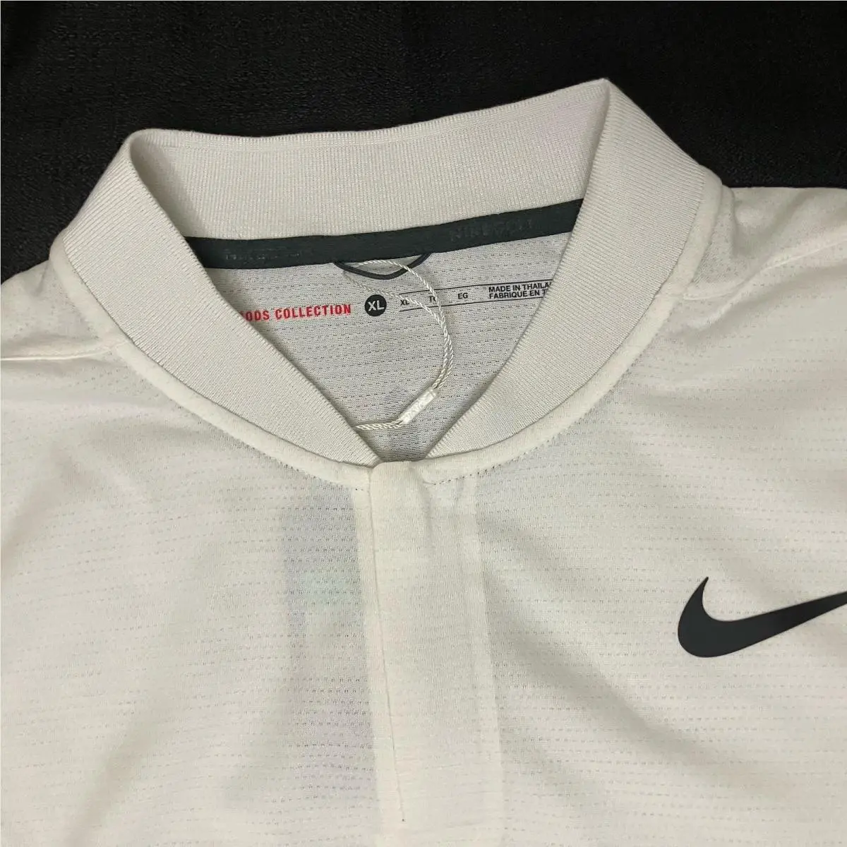 Nike clothing - Tiger Woods Velocity Max Vapor Blade Zip Polo - 726187 - Triple White Black Silver 2