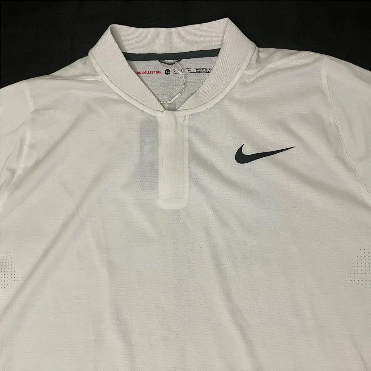 Nike clothing - Tiger Woods Velocity Max Vapor Blade Zip Polo - 726187 - Triple White Black Silver 6
