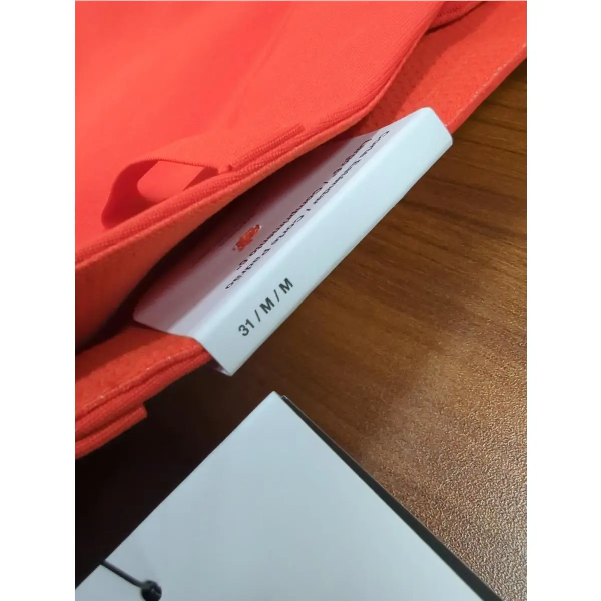 Nike clothing - Orange 3