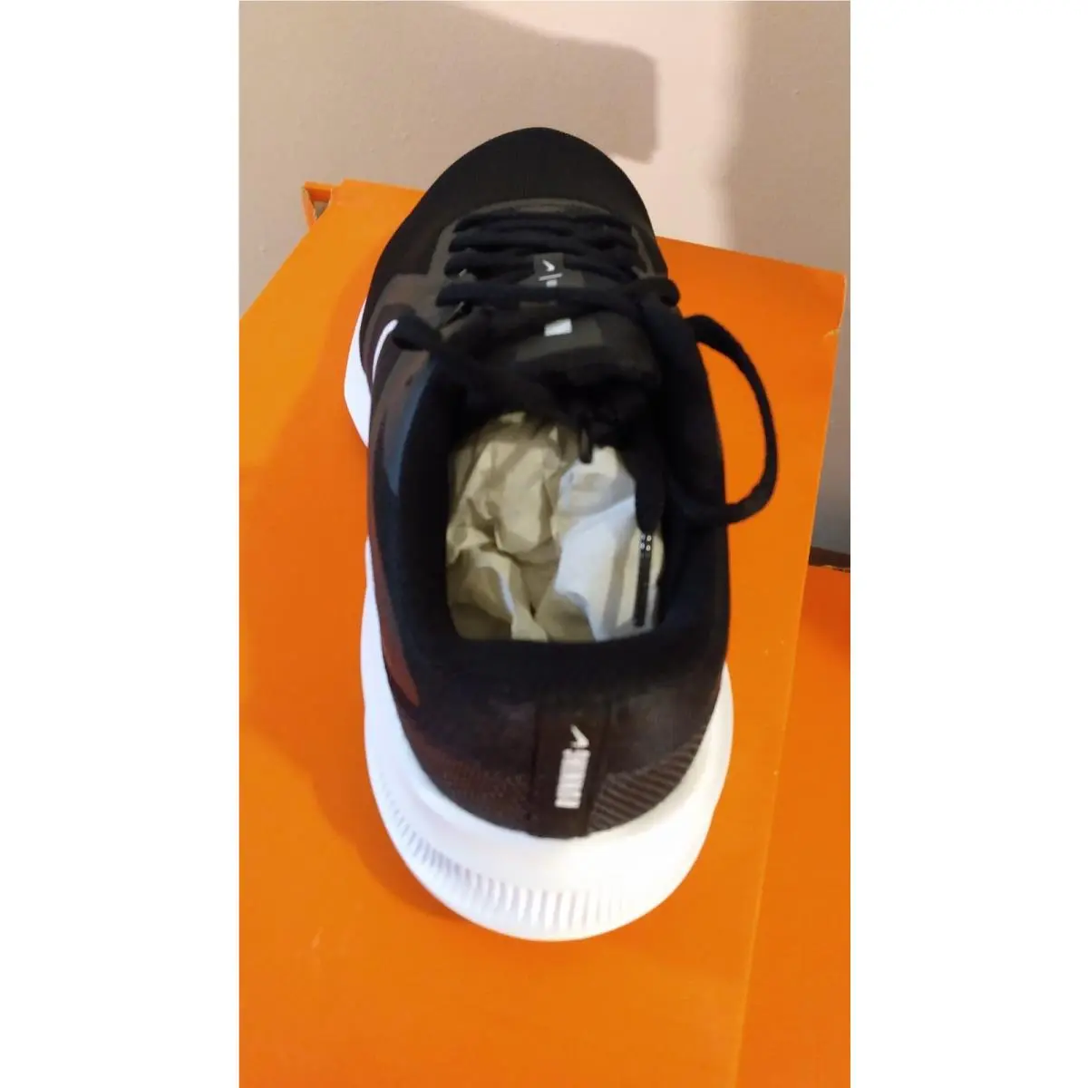 Nike shoes - Black 3