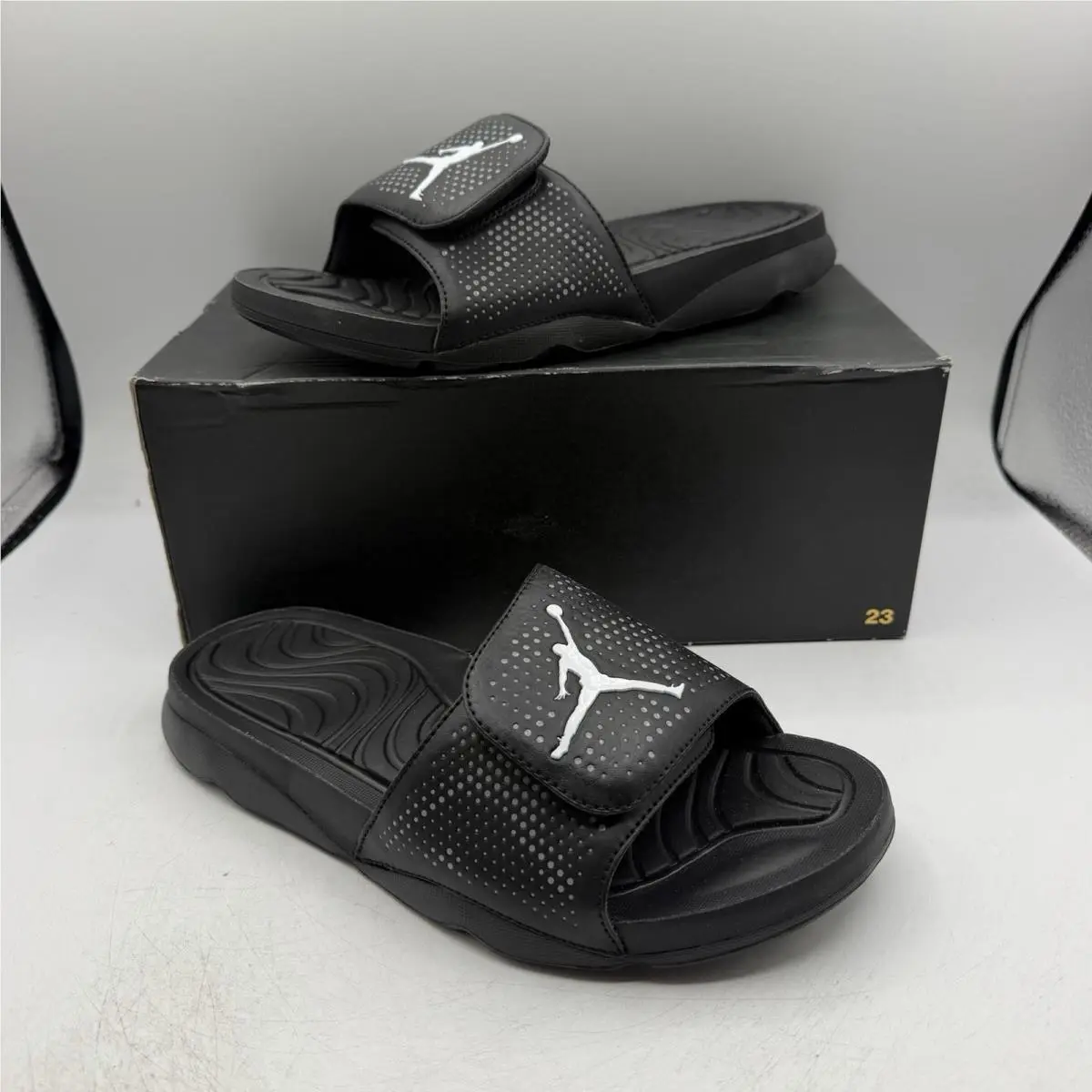 Air Jordan Hydro 5 Slides Sandals Mens Sz 9 Black/white Slip On 820257-010 by Nike