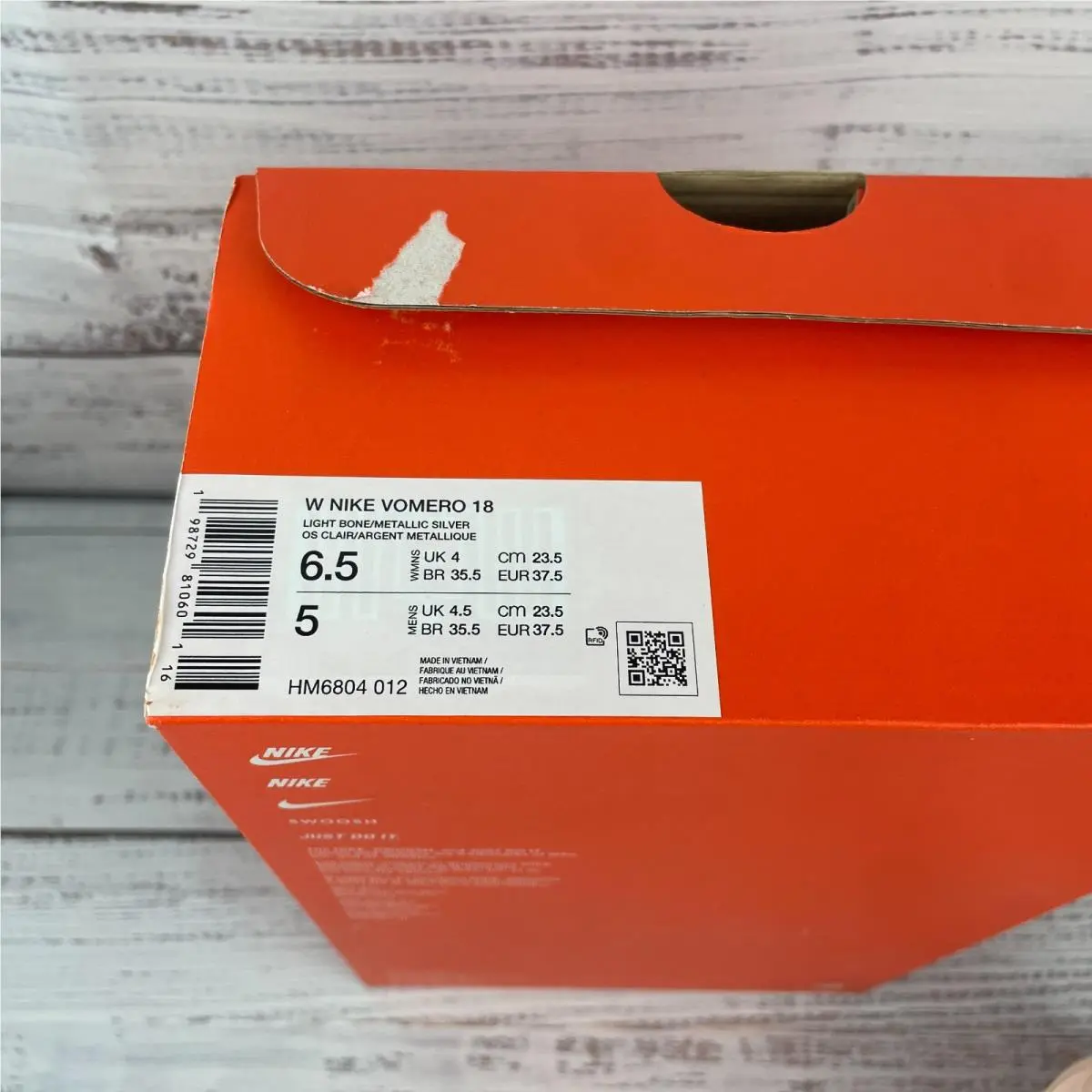 Nike shoes - Nike Vomero 18 - Vomero - Silver (UPC: 198729810601) 8