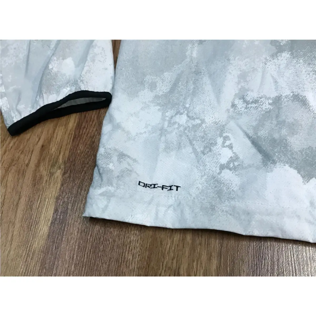 Nike clothing - Gray 10