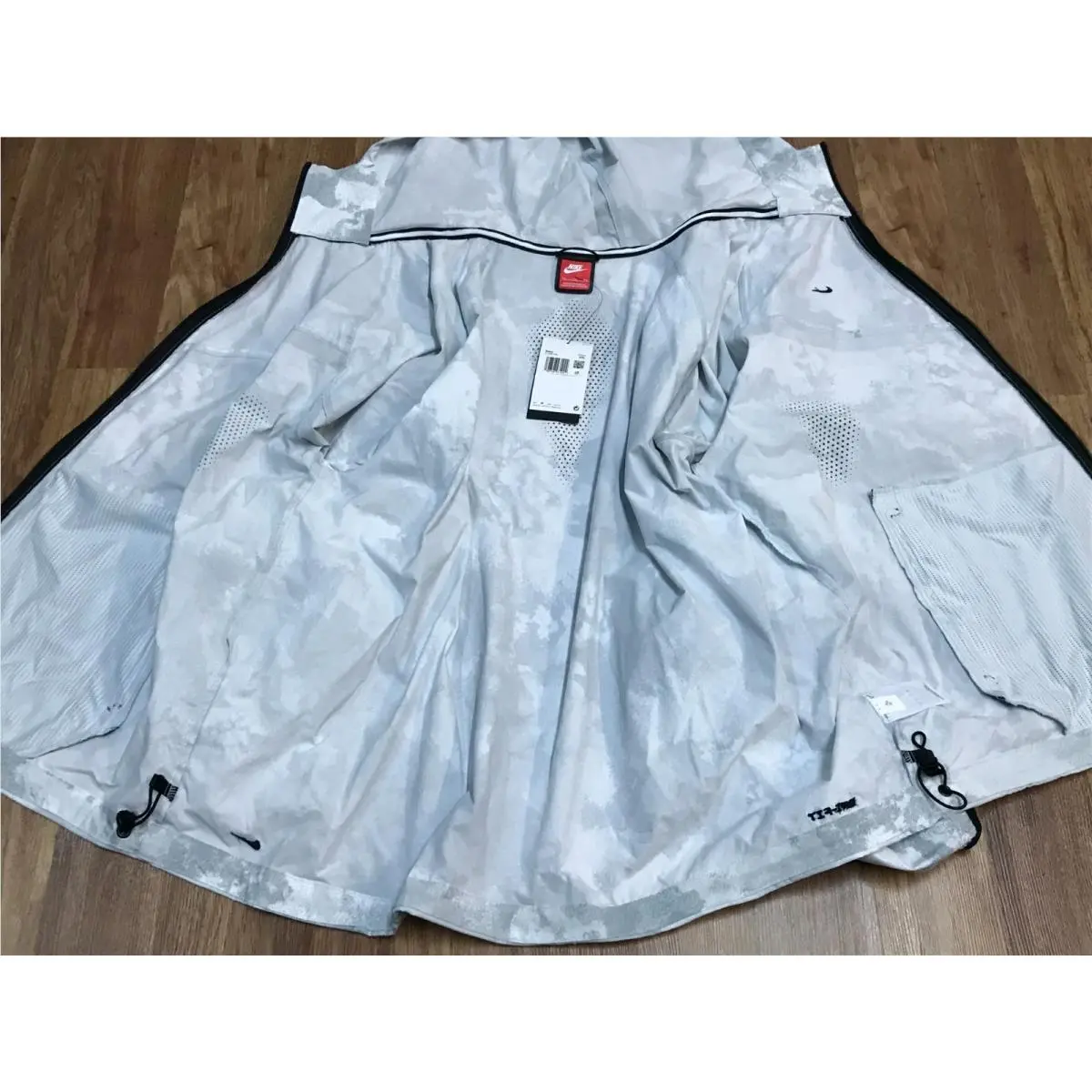 Nike clothing - Gray 11