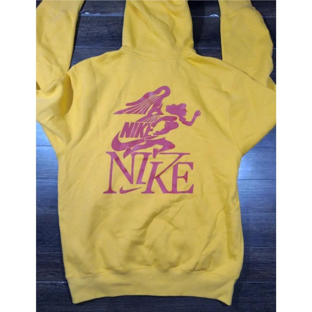 Nike clothing - Yellow 0