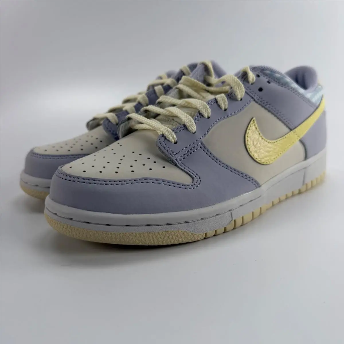 Dunk Low SE Easter 2023 GS Oxygen Purple Citron Tint FJ4641-536 Size 6.5Y by Nike