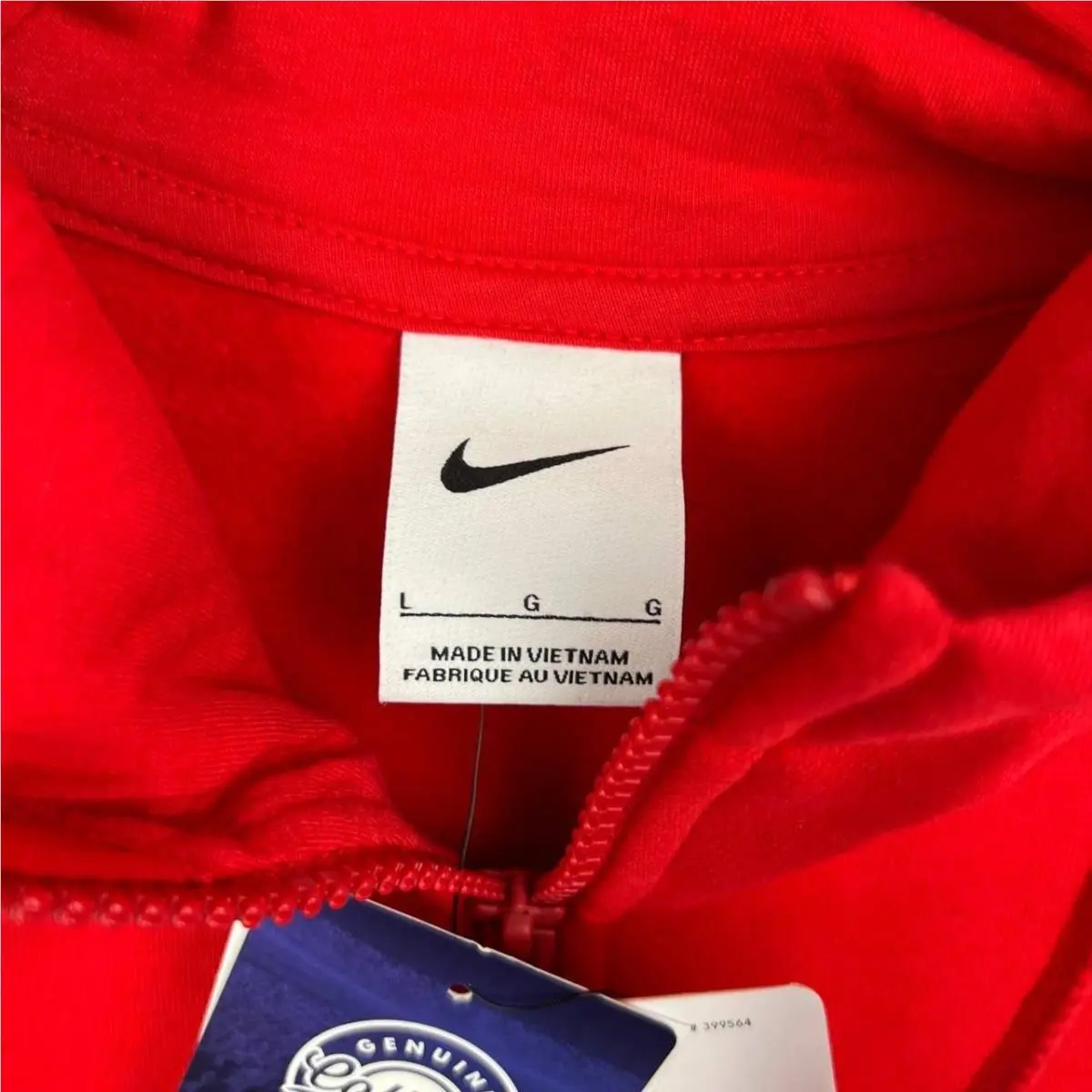 Nike clothing - Red 1