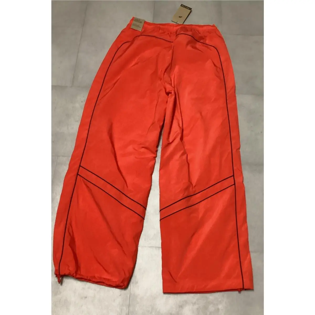 Nike clothing - Nike Air Windrunner - Air Windrunner - IF1306-696 - Orange (UPC: 198726803149) 4