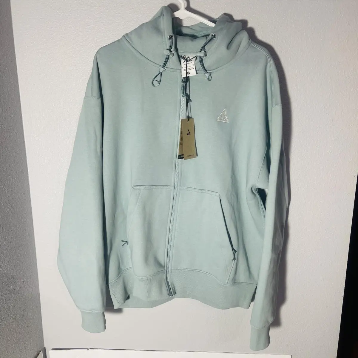Nike clothing - Ocean Blue (UPC: 195243806929) 0