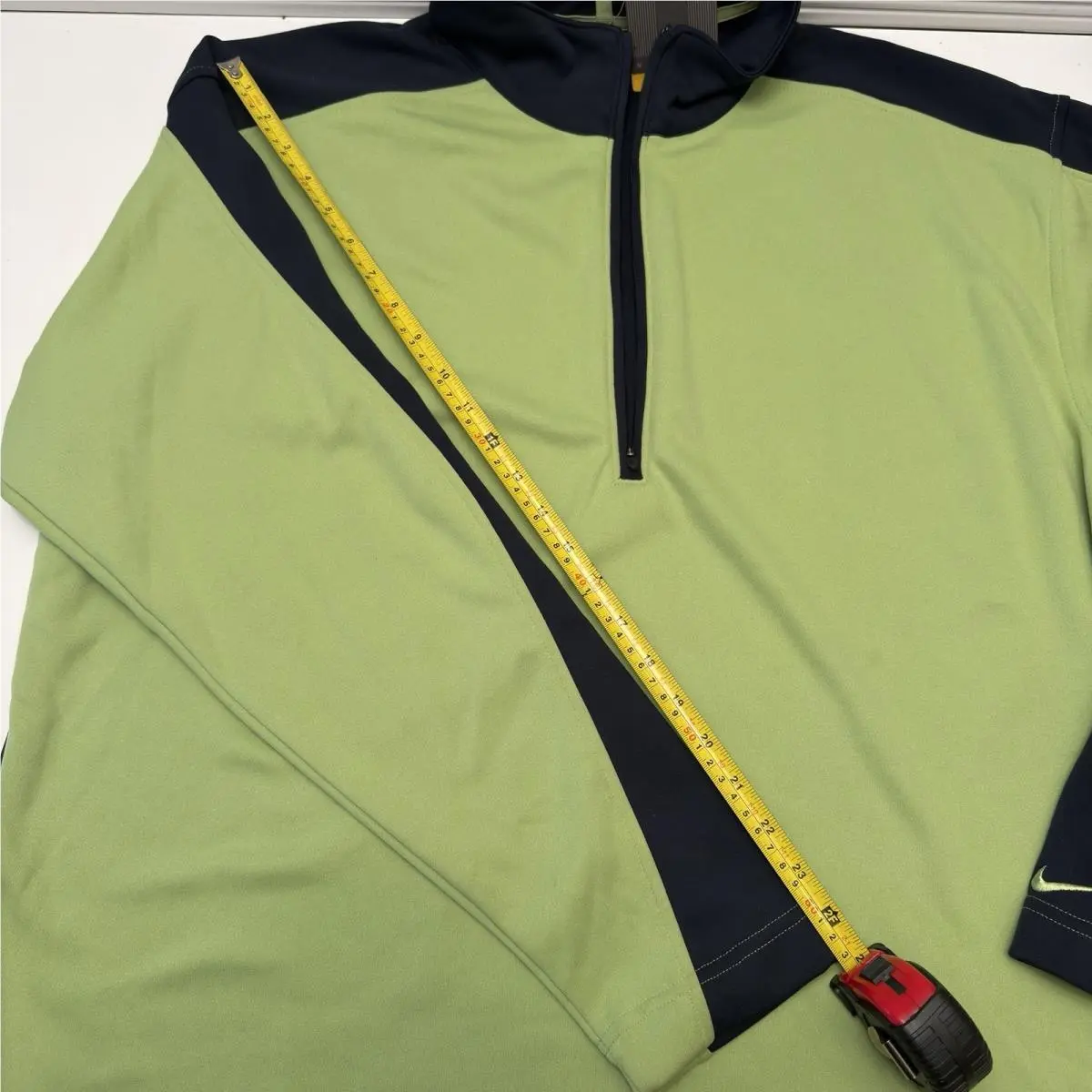 Nike clothing - Nike Dri-Fit - Green 4
