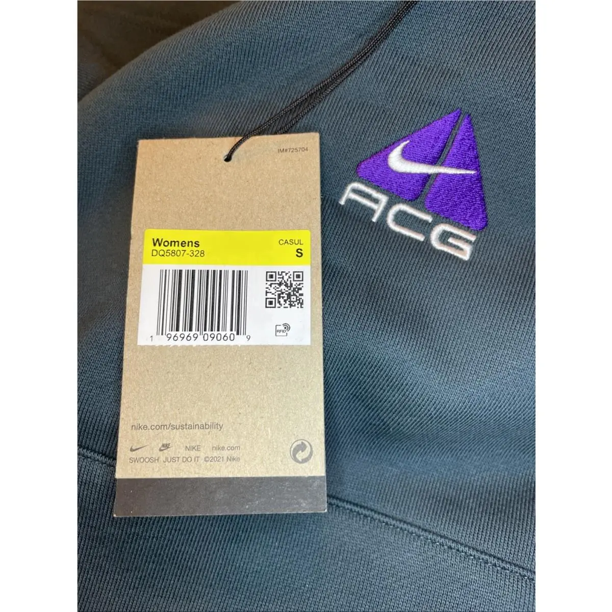 Nike clothing - DQ5801045 - DQ5801045 - Green Black (UPC: 0196969090609) 8
