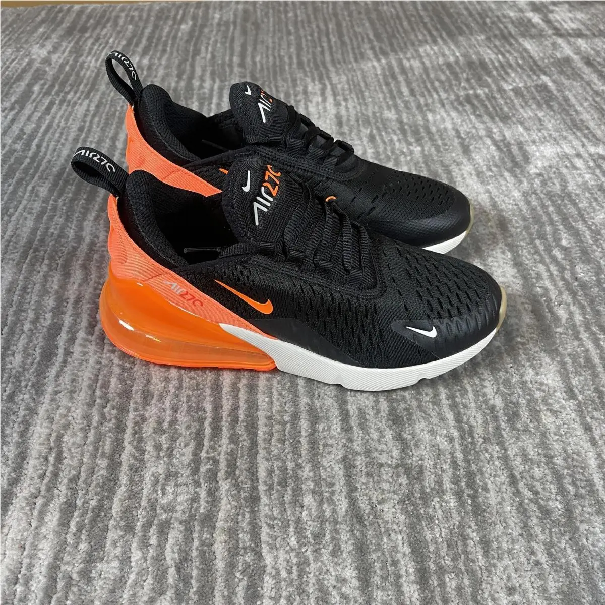 Nike Air Max 270 GS Shoes Youth Size 5Y Black Orange White Running Sneakers