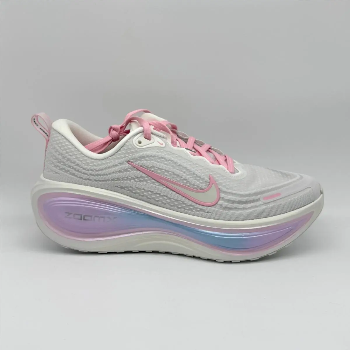 Nike Womens Vomero Plus Pink Grey White Shoes Sz 8.5 Running IR2986-121