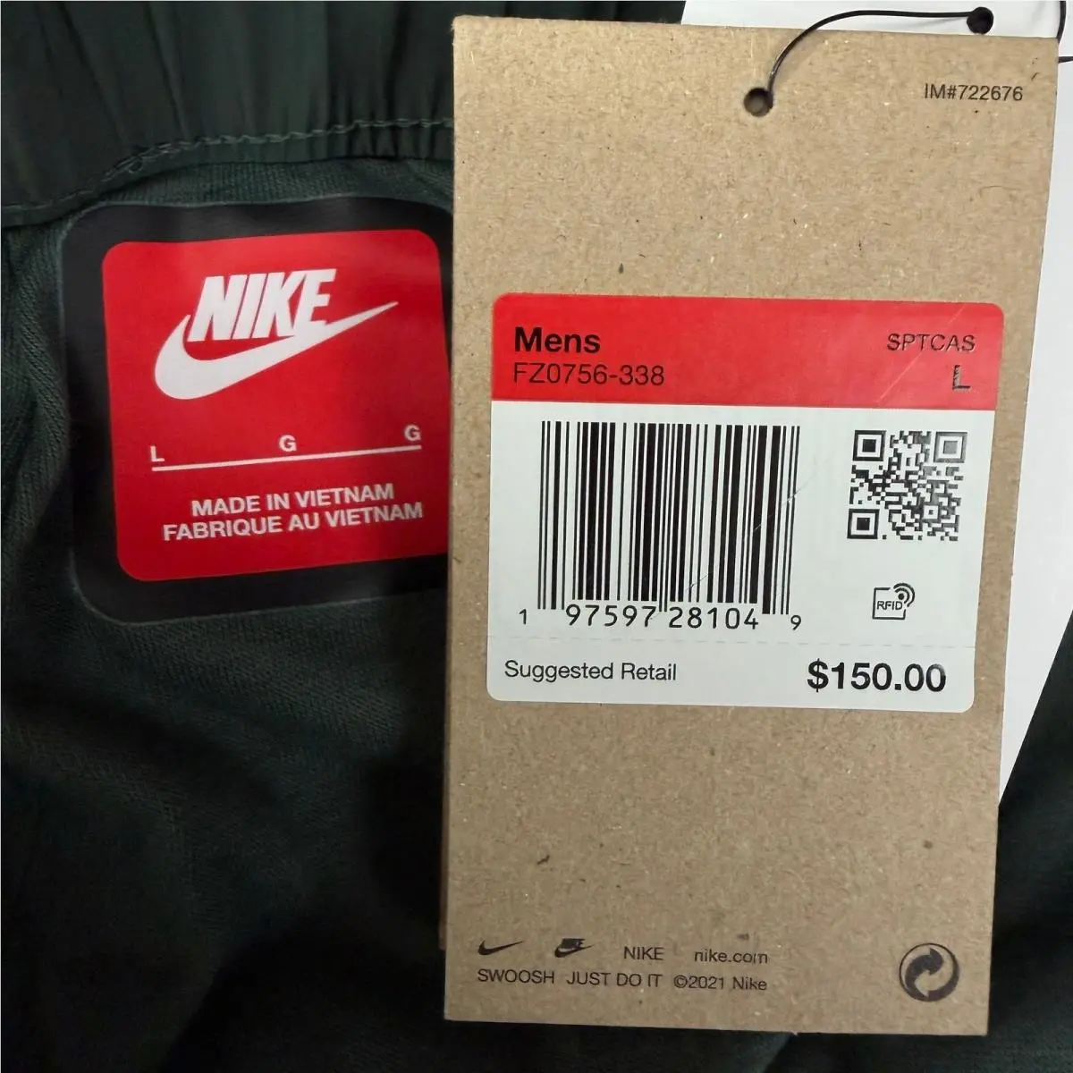 Nike clothing - Green 3