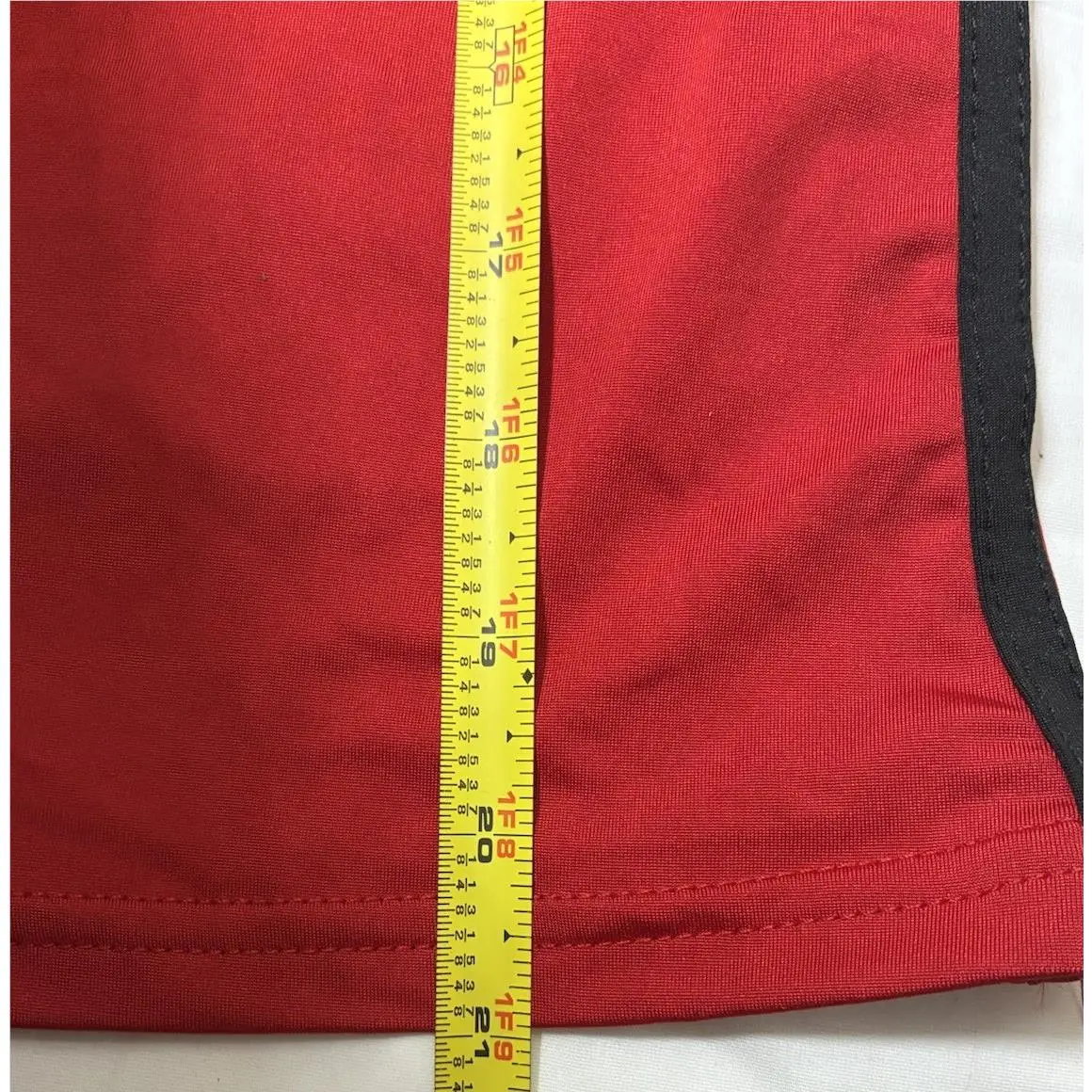 Nike clothing - Red 3