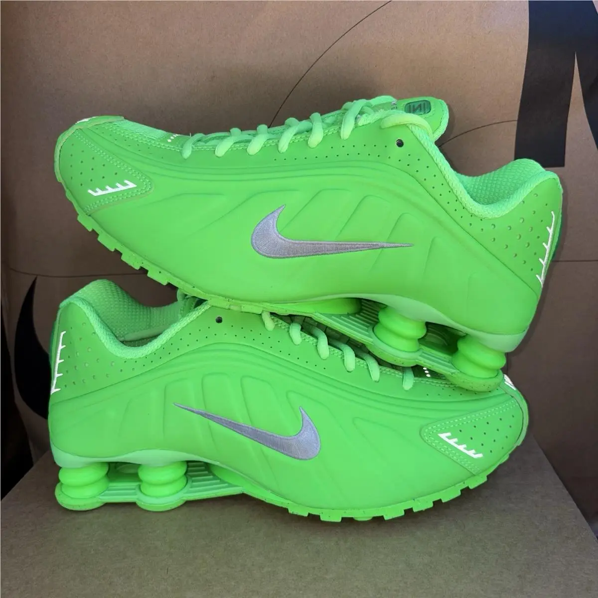 Nike shoes - Nike Shox R4 - Shox - HV0839-398 - Green 0