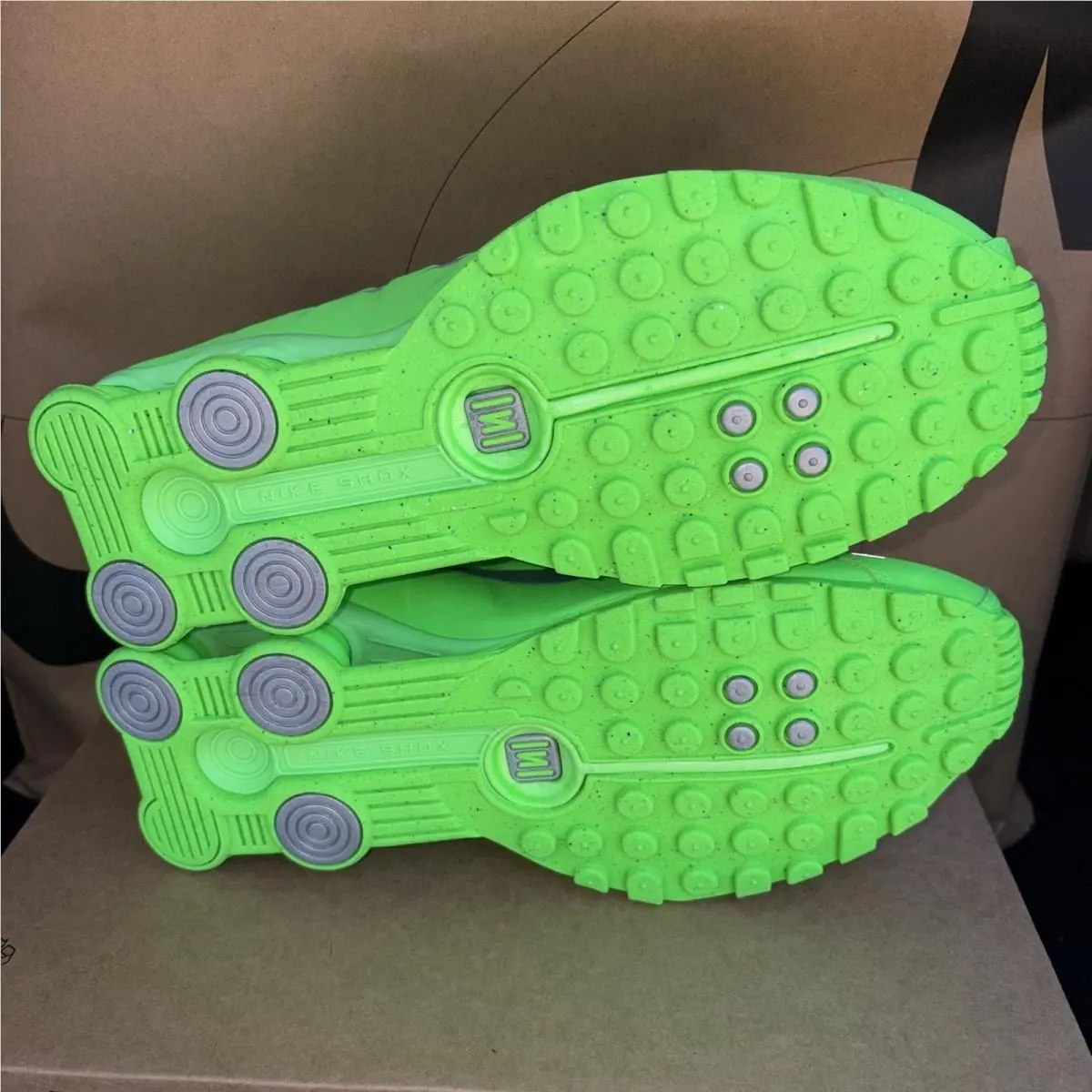 Nike shoes - Nike Shox R4 - Shox - HV0839-398 - Green 4