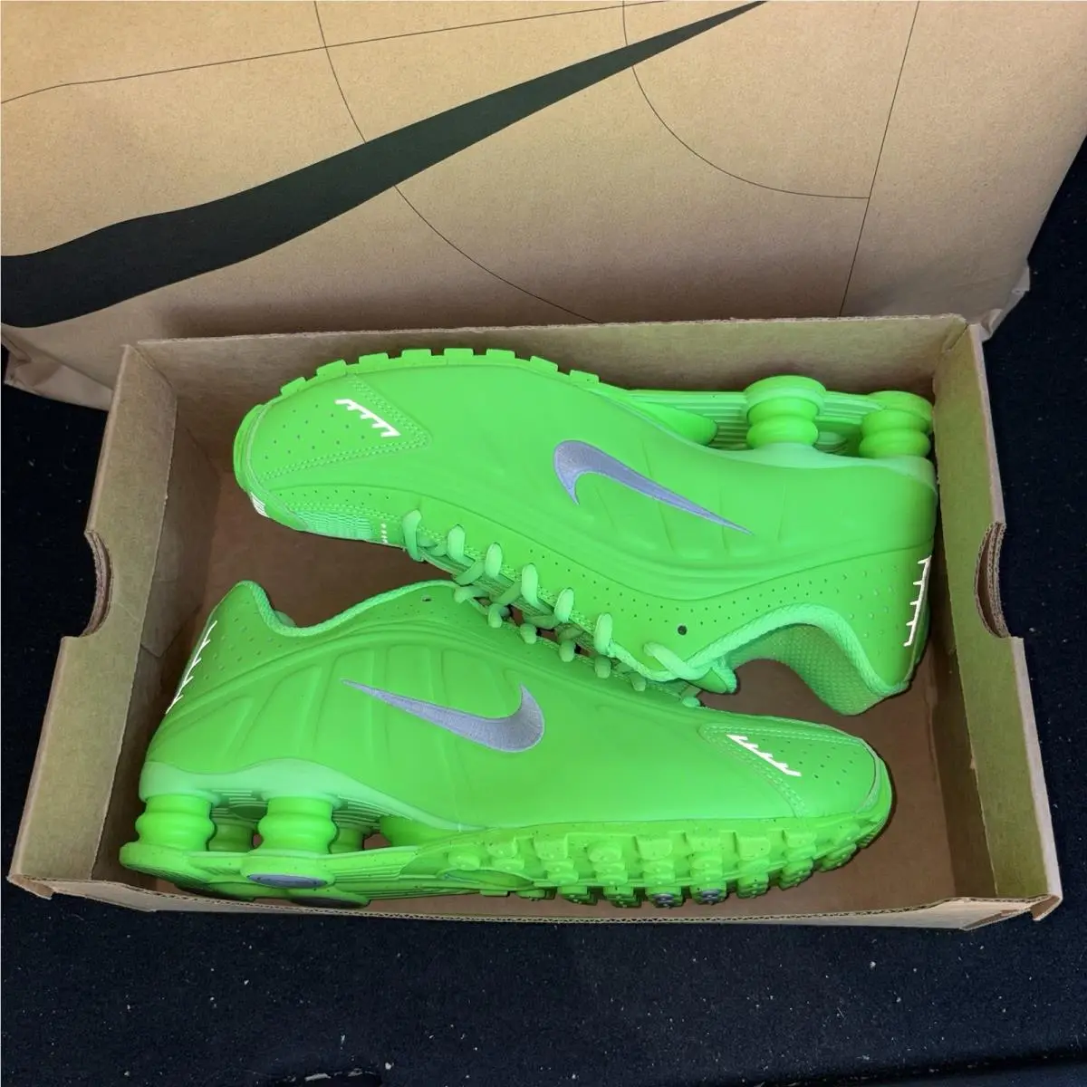 Nike shoes - Nike Shox R4 - Shox - HV0839-398 - Green 5