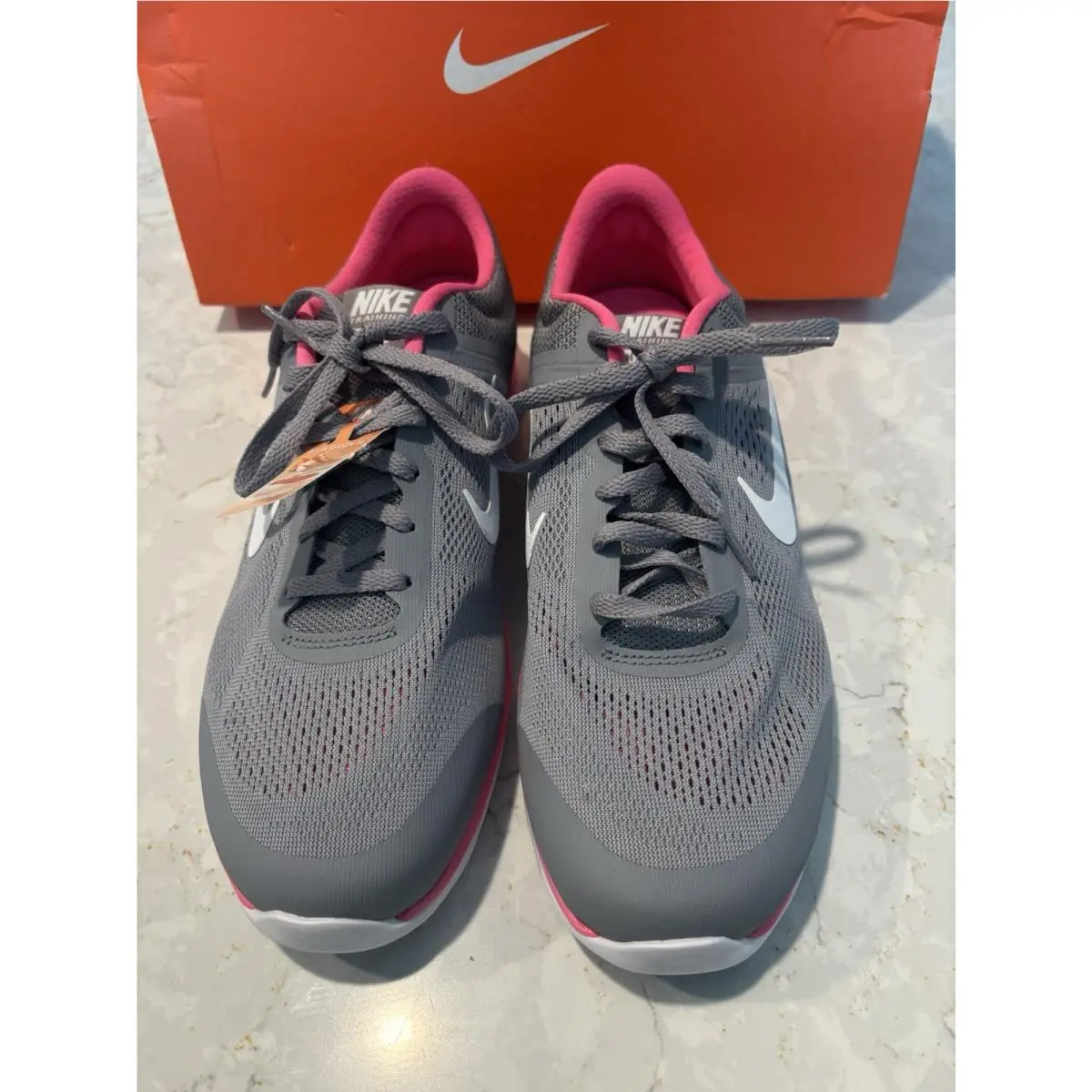 In-season TR 5 Women’s Training Shoes Gray Pink White Size 10.5 807333 by Nike