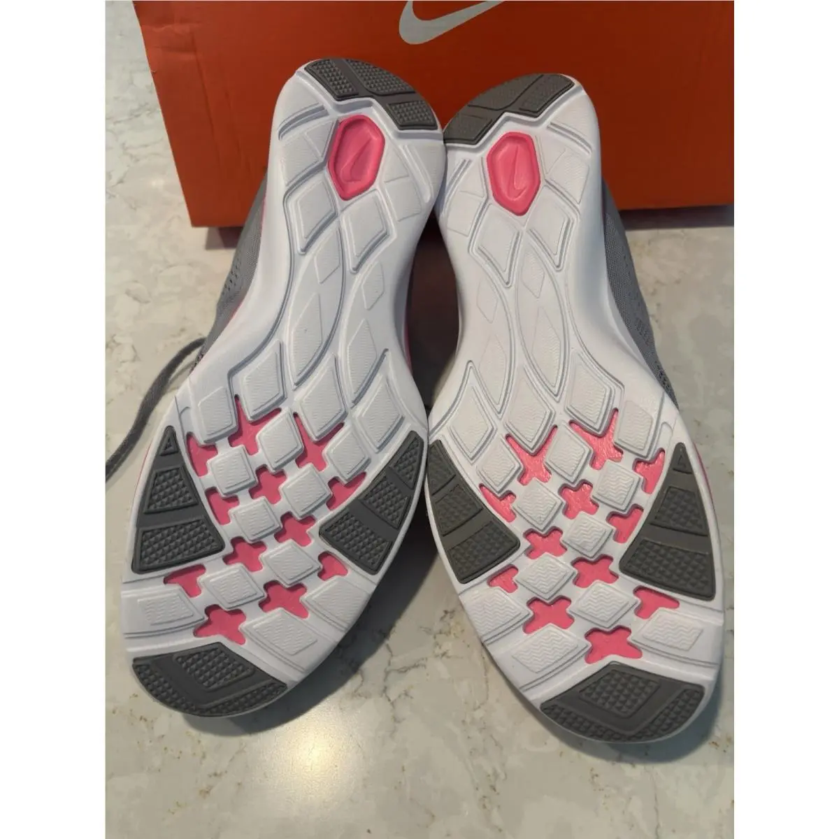 Nike shoes - Nike In-Season TR - White 1