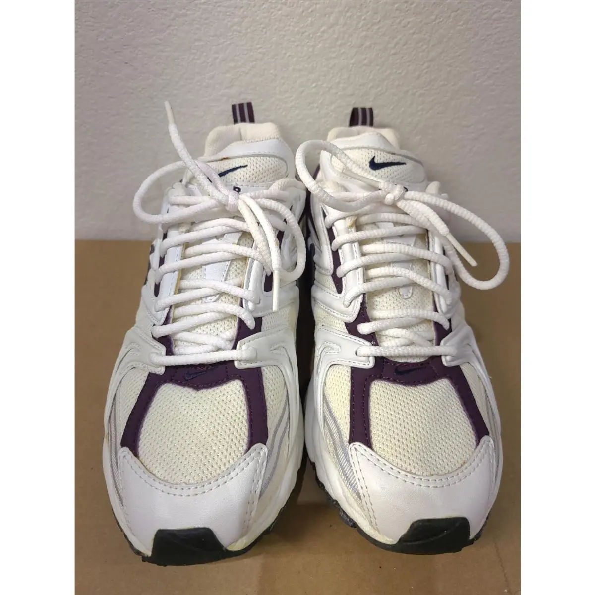Nike shoes - NIKE Air Alate - Air Alate - 103046-151 - White (UPC: 091202886622) 1