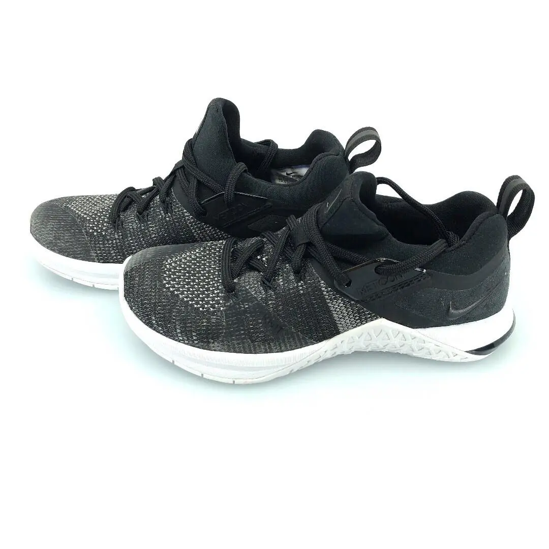 Metcon Flyknit 3 Black Silver White Size 5 Womens Athletic Shoes by Nike