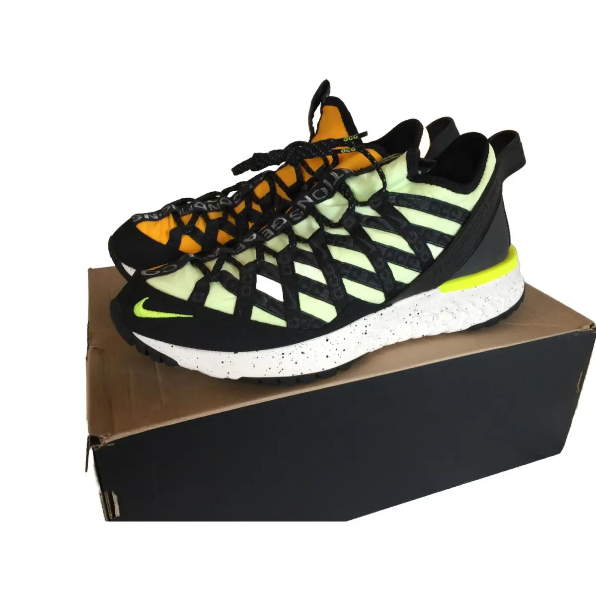 Acg React Terra Gobe - Size 9.5 Men 2019 BV6344-701 Barely Volt /volt W/box by Nike