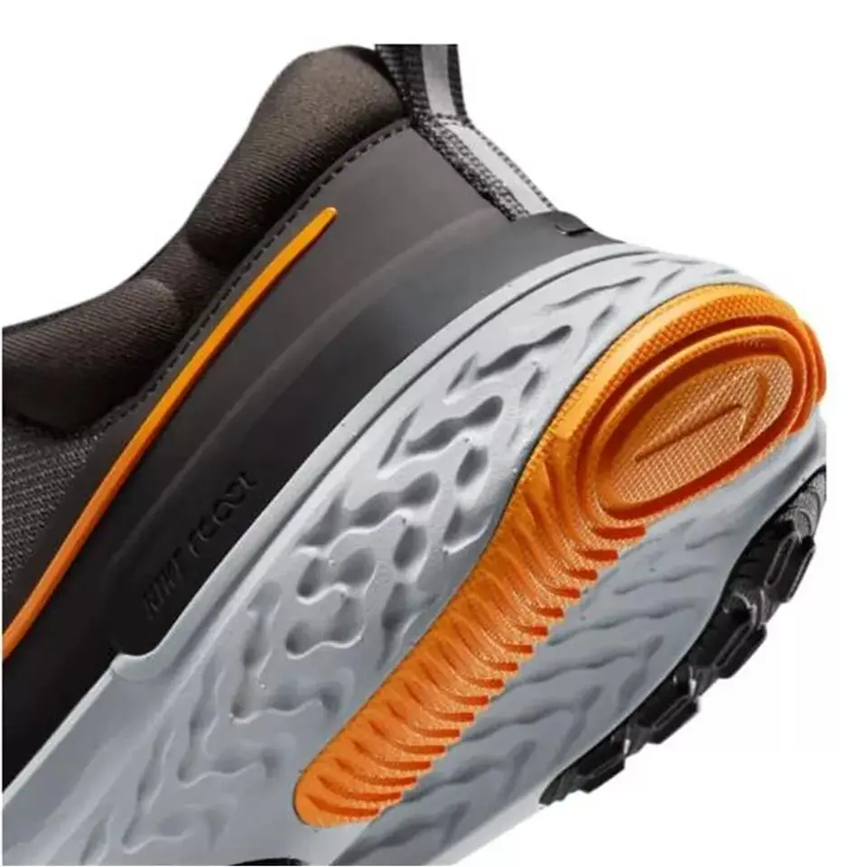 Nike shoes - Gray 2
