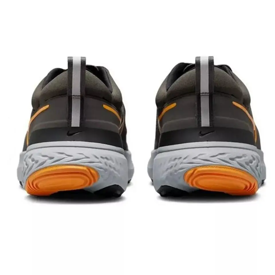 Nike shoes - Gray 3