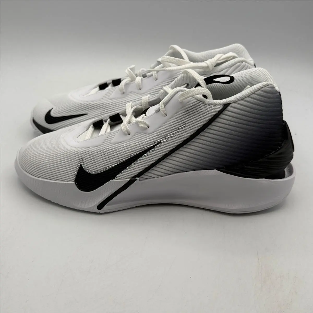 Nike shoes - Nike G.T. Jump Academy - Jump Academy - White 1