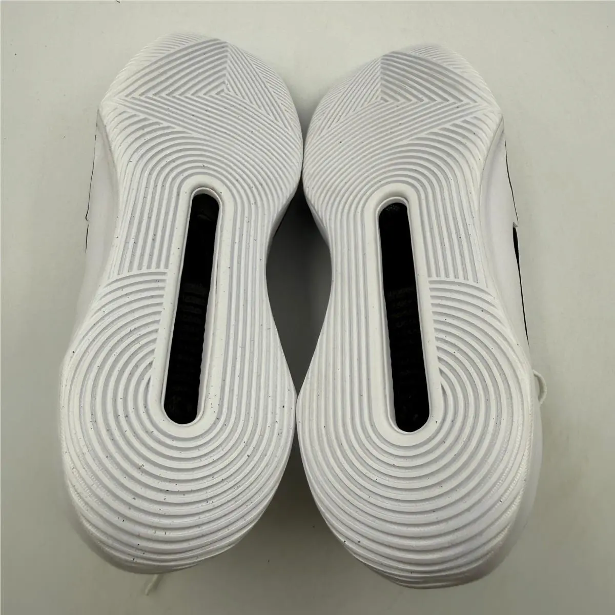 Nike shoes - Nike G.T. Jump Academy - Jump Academy - White 3