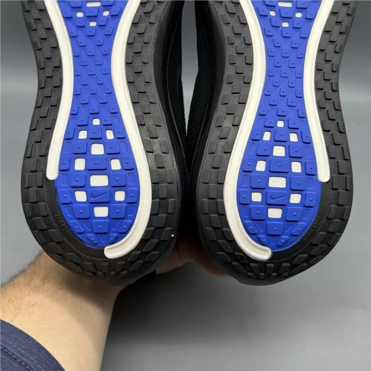 Nike shoes - Nike Vomero Plus - Vomero Plus - HV8150 013 - Black (UPC: 0198728462306) 8