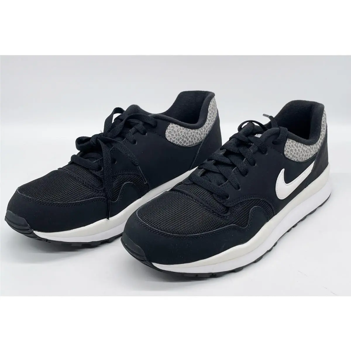 Nike shoes - Air Safari - Air Safari - 371740-009 - Black White 4