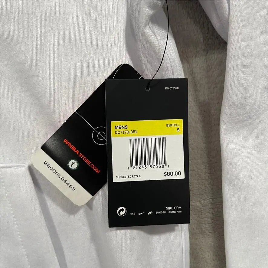Nike clothing - White 1