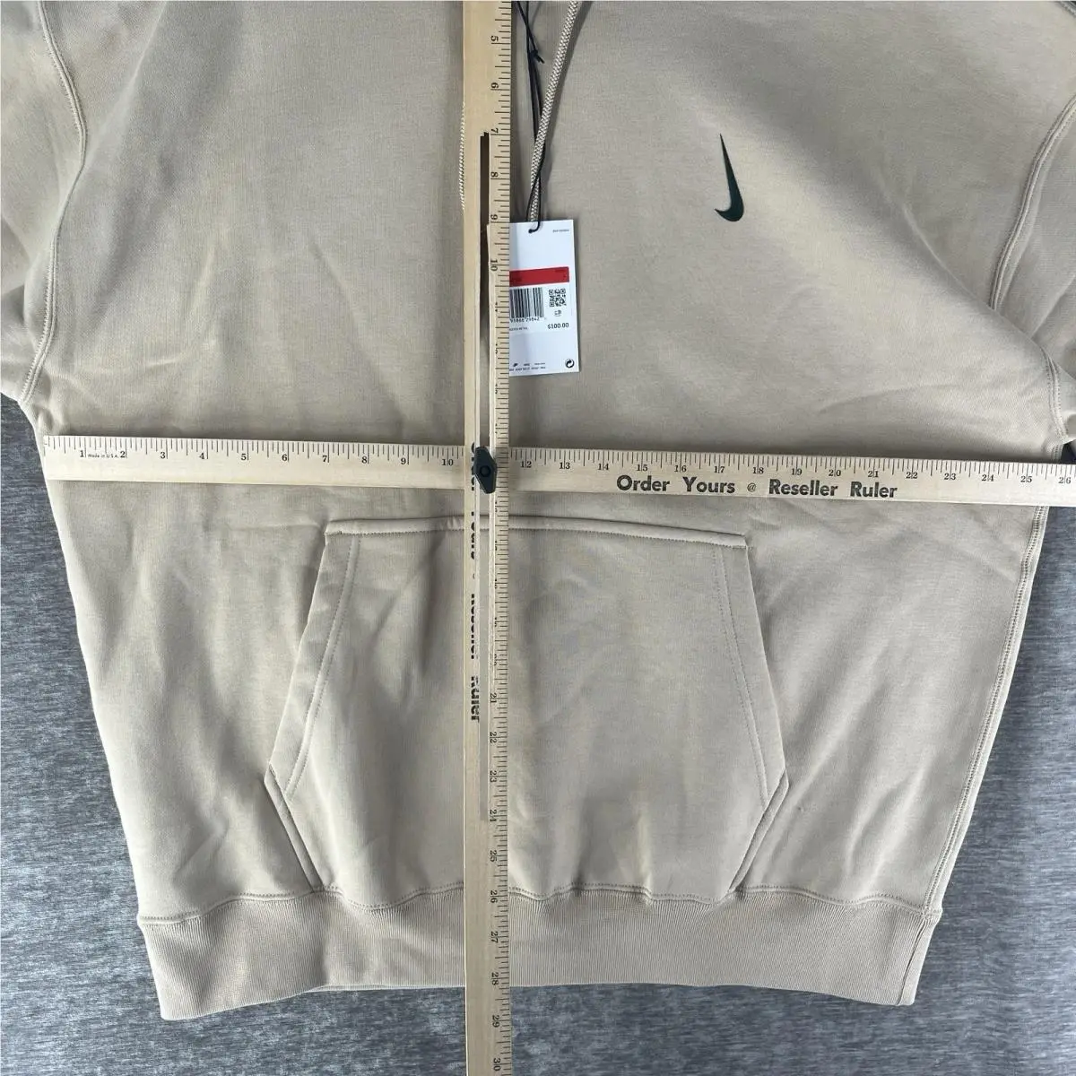 Nike clothing - Beige (UPC: 0195866298439) 1