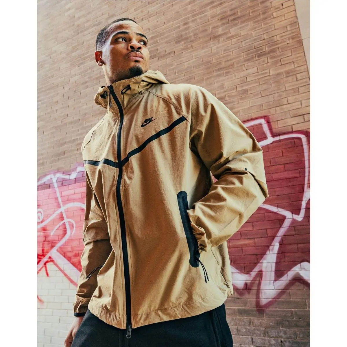 Nike clothing - beige (UPC: 197859973026) 0