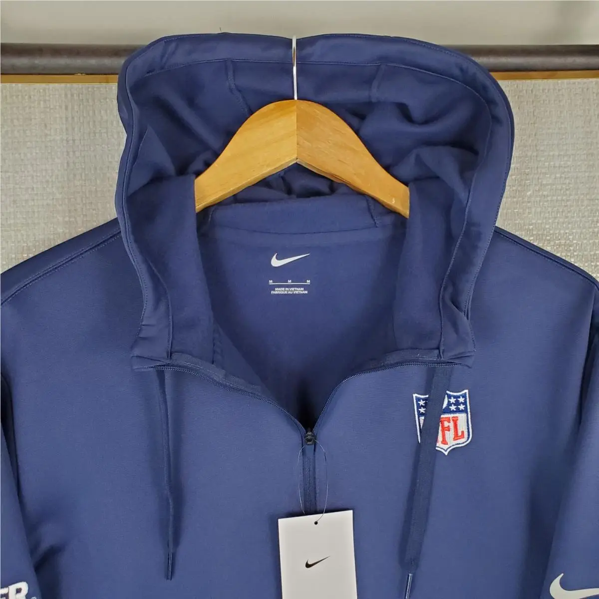 Nike clothing - golf casual jacket coat windbreaker track jacket warmup drifit mes size nfl football wind water resistant stretchy breathable Moisture Wicking nfl quaker oats chest length hoody hoodie dri-fit - Blue 2