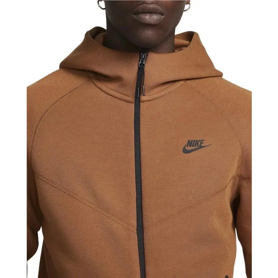 Nike clothing - Brown (UPC: 0196974874065) 0