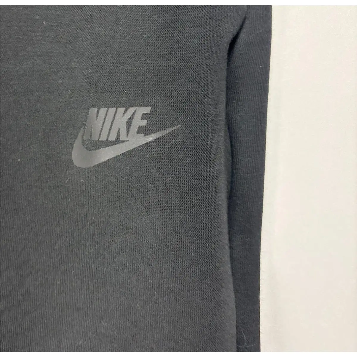 Nike clothing - Black (UPC: 198484446800) 0
