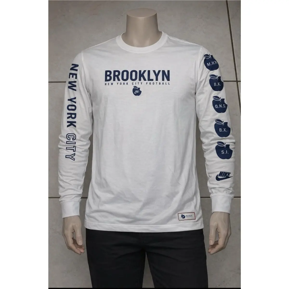Men XL Long Sleeve Nyc Brooklyn Football Shirt – Rare / by Nike