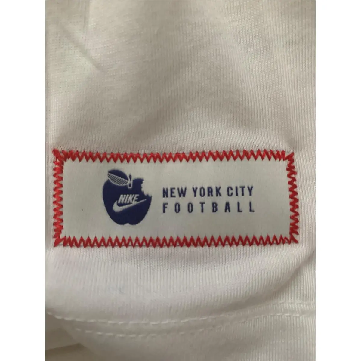 Nike clothing - NIKE YORK CITY BROOKLYN - YORK CITY BROOKLYN - White (UPC: 0193150498626) 3