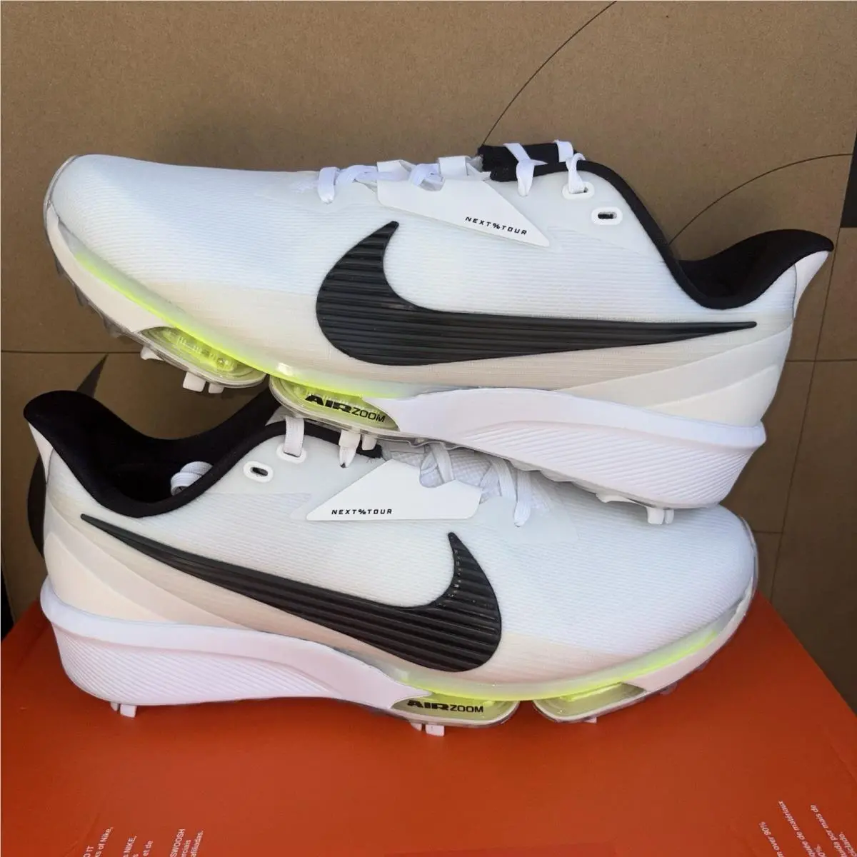 Nike shoes - Nike Zoom Next% Tour 3 - HV4699-102 - White 0