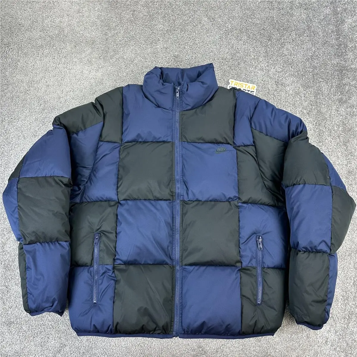 Therma-fit Jacket Mens Medium Navy Black Puffer Loose Fit Synthetic Fill by Nike