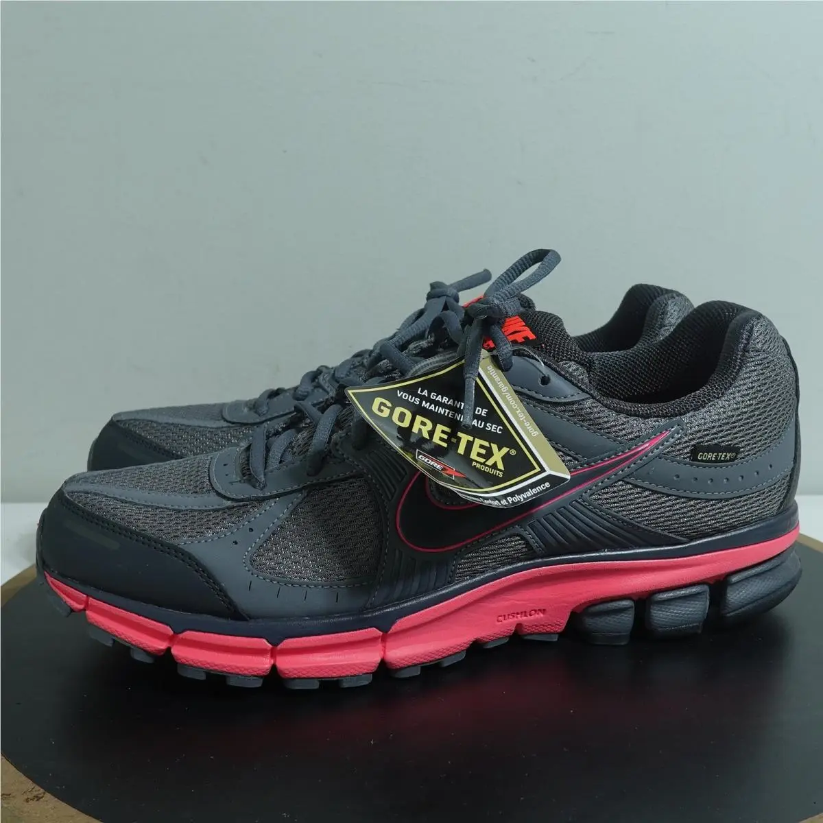 Nike shoes - Gray 3