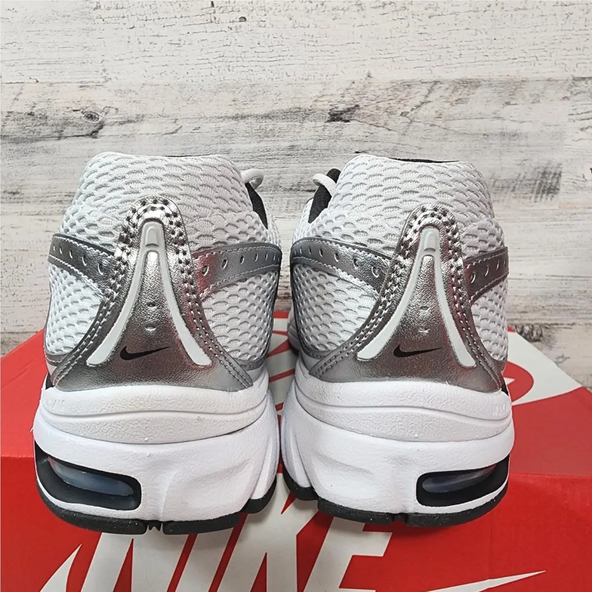 Nike shoes - Nike Air Max Moto 2K - Silver 3
