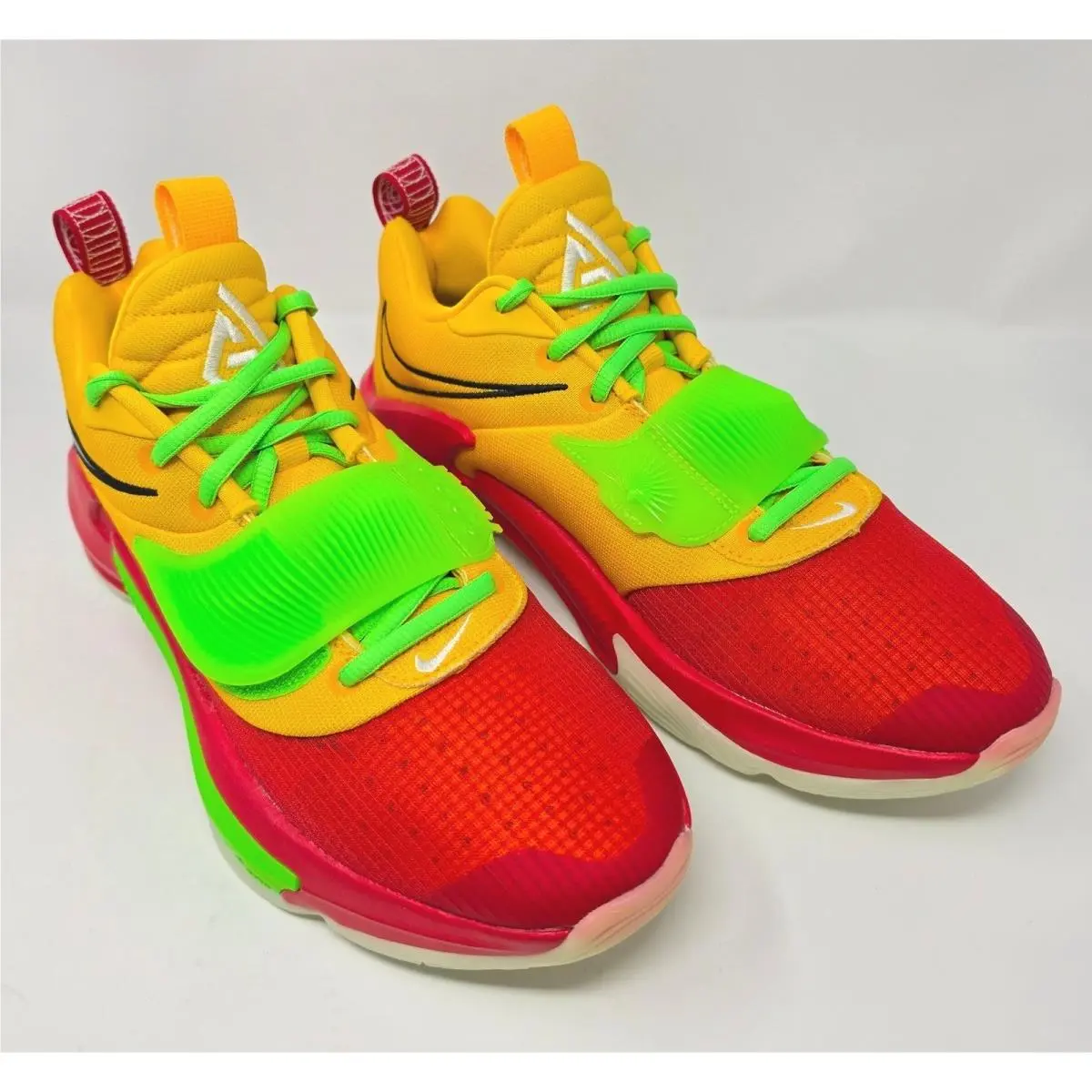 Zoom Freak 3 By You Joker Arthur Mens 9 Red Yellow Green DJ7027-991 by Nike