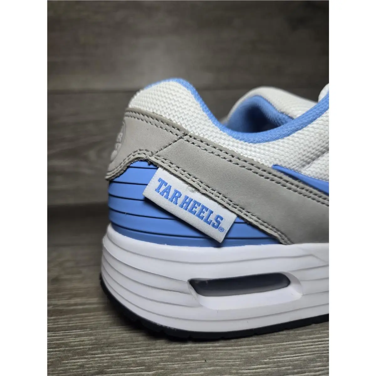 Nike shoes - Nike Air Max Verse - Air Max Verse - IB3234-100 - Gray 0